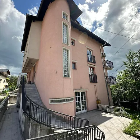 Apartment Gegaj *